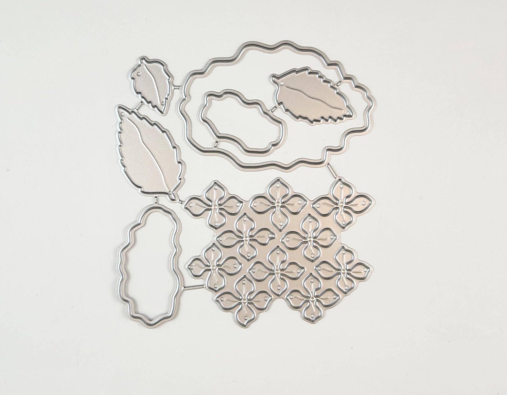 The Crafty Canuck Dies Leaves with Frames